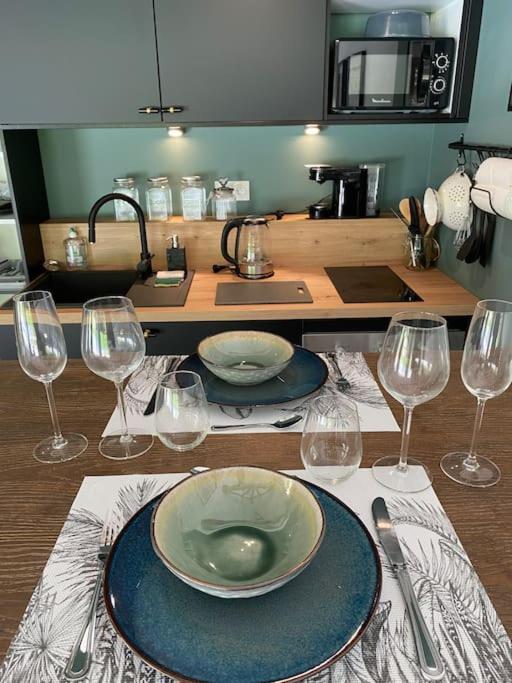 Le Clos Dauphinais Chez Laurette Quévert Exteriör bild